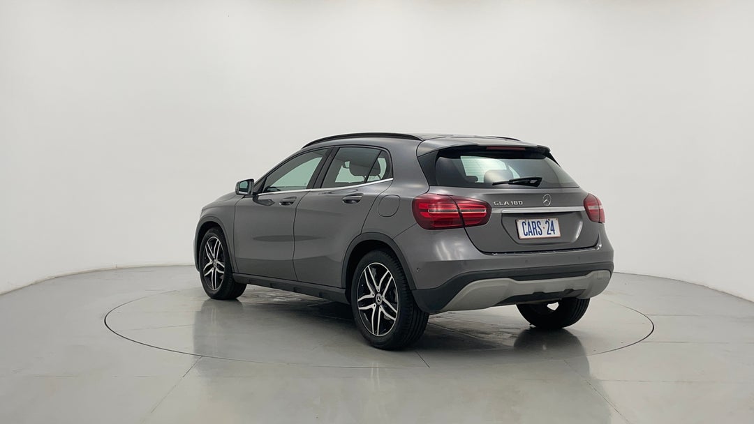 Left Back Diagonal (45- Degree) View