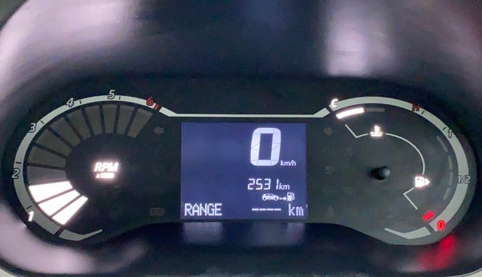 2023 Nissan MAGNITE XL, Petrol, Manual, 2,530 km, Odometer Image