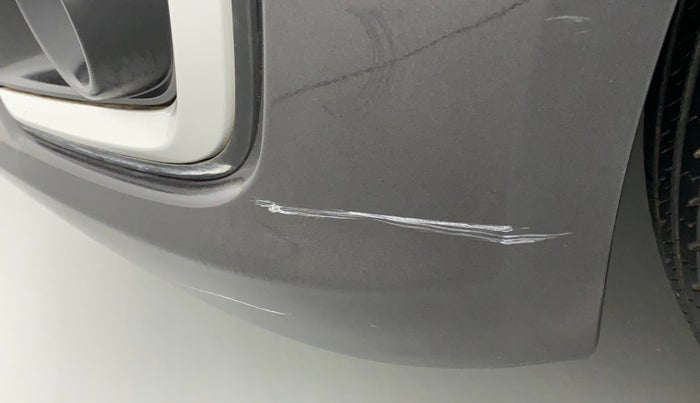 2015 Maruti Swift VXI, Petrol, Manual, 33,266 km, Front bumper - Minor scratches