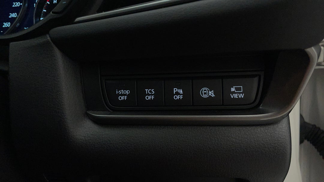 2024 Mazda CX-30 G20 Evolve (FWD), Automatic, 28725 km, Utility Switches/Buttons