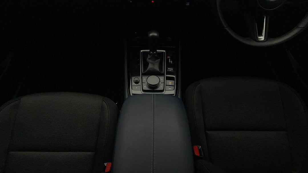 2024 Mazda CX-30 G20 Evolve (FWD), Automatic, 28725 km, Center Console