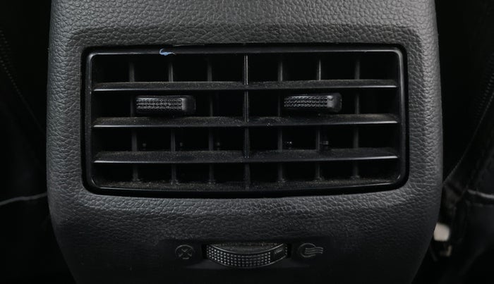 2016 Hyundai Elite i20 SPORTZ 1.2, Petrol, Manual, 61,653 km, Rear AC Vents