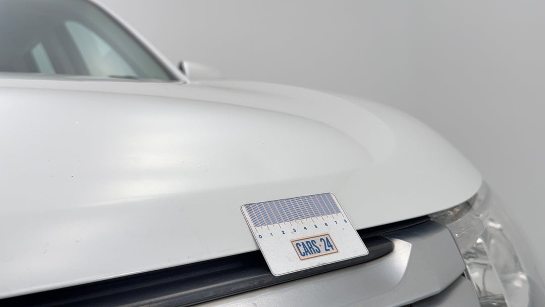 2014 Mitsubishi Outlander Es (4x4), Automatic, 114902 km, Bonnet Dent