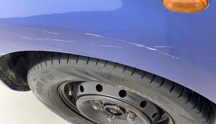 2013 Maruti Alto 800 LXI CNG, CNG, Manual, 89,215 km, Left fender - Minor scratches
