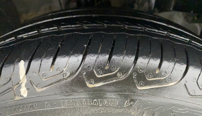 2017 Honda City V MT PETROL, Petrol, Manual, 59,084 km, Right Front Tyre Tread