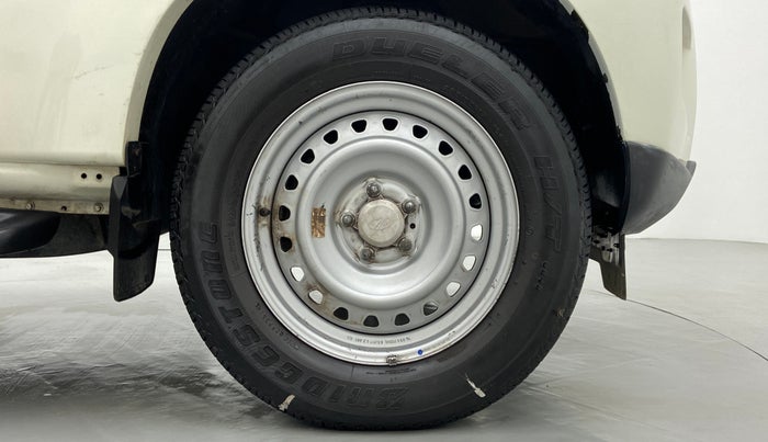 2014 Mahindra Scorpio S4, Diesel, Manual, 65,048 km, Right Front Wheel