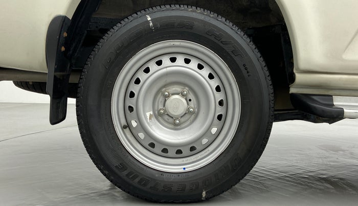 2014 Mahindra Scorpio S4, Diesel, Manual, 65,048 km, Right Rear Wheel