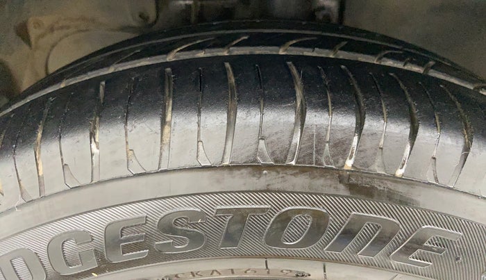 2012 Ford Figo 1.4 TITANIUM DURATORQ, Diesel, Manual, 69,769 km, Left Front Tyre Tread