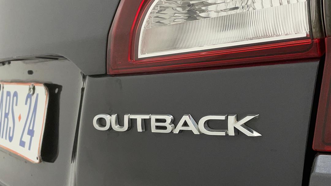 2017 Subaru Outback 2.5i  Awd, Automatic, 146699 km, Badge (Boot Right Side)