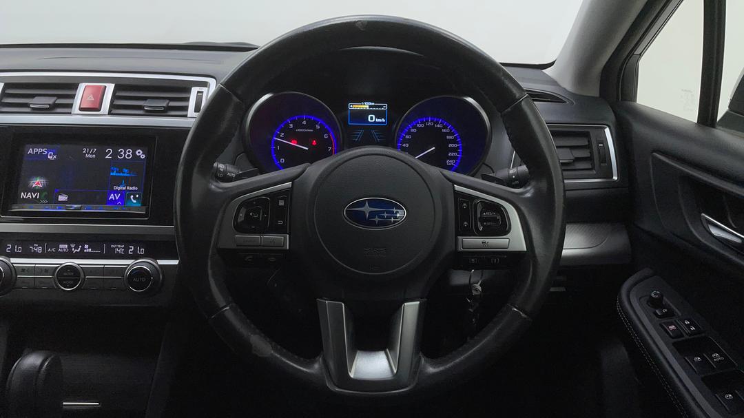 2017 Subaru Outback 2.5i  Awd, Automatic, 146699 km, Steering Wheel Close-up