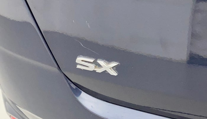 2019 Hyundai VENUE SX 1.0 TURBO, Petrol, Manual, 41,289 km, Dicky (Boot door) - Minor scratches
