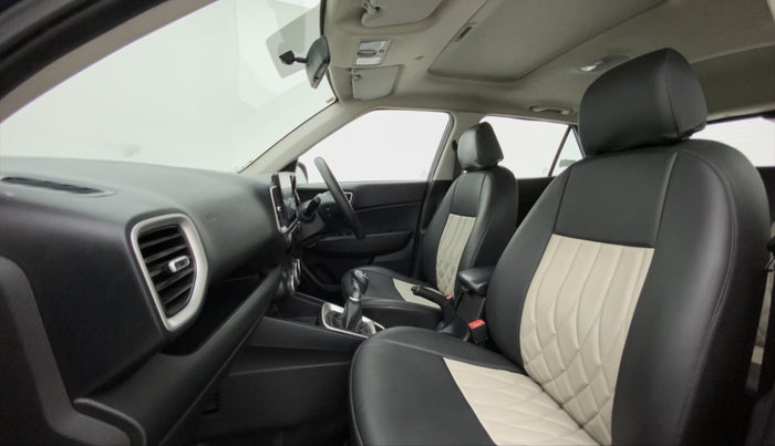 2019 Hyundai VENUE SX 1.0 TURBO, Petrol, Manual, 41,289 km, Right Side Front Door Cabin