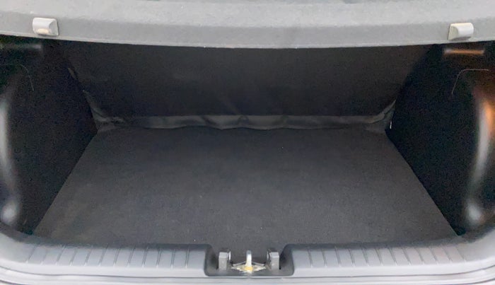 2019 Hyundai VENUE SX 1.0 TURBO, Petrol, Manual, 41,289 km, Boot Inside
