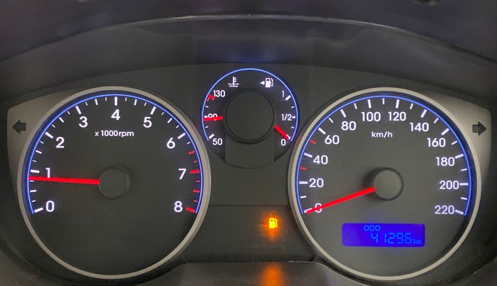 2014 Hyundai i20 MAGNA O 1.2, Petrol, Manual, 41,332 km, Odometer Image