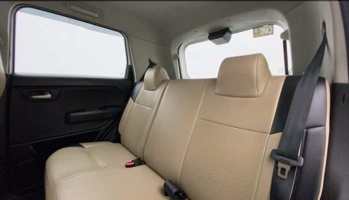 2019 Maruti New Wagon-R VXI 1.0, Petrol, Manual, 70,314 km, Right Side Rear Door Cabin