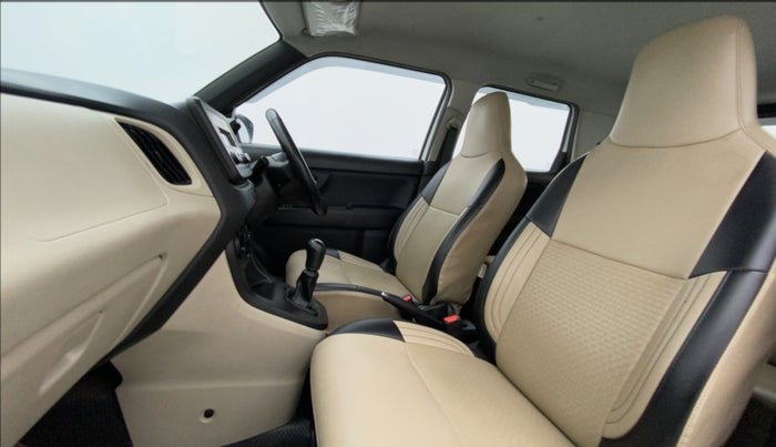 2019 Maruti New Wagon-R VXI 1.0, Petrol, Manual, 70,314 km, Right Side Front Door Cabin