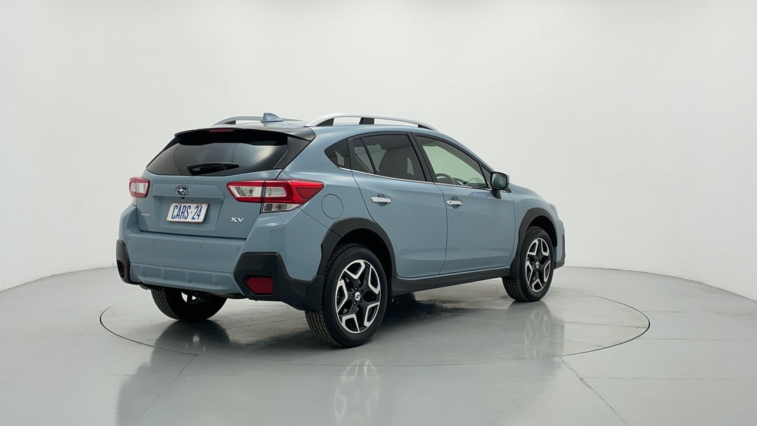 Right Back Diagonal (45- Degree) View