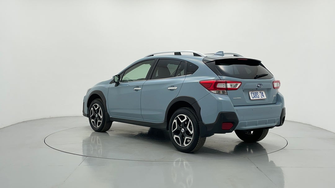 Left Back Diagonal (45- Degree) View