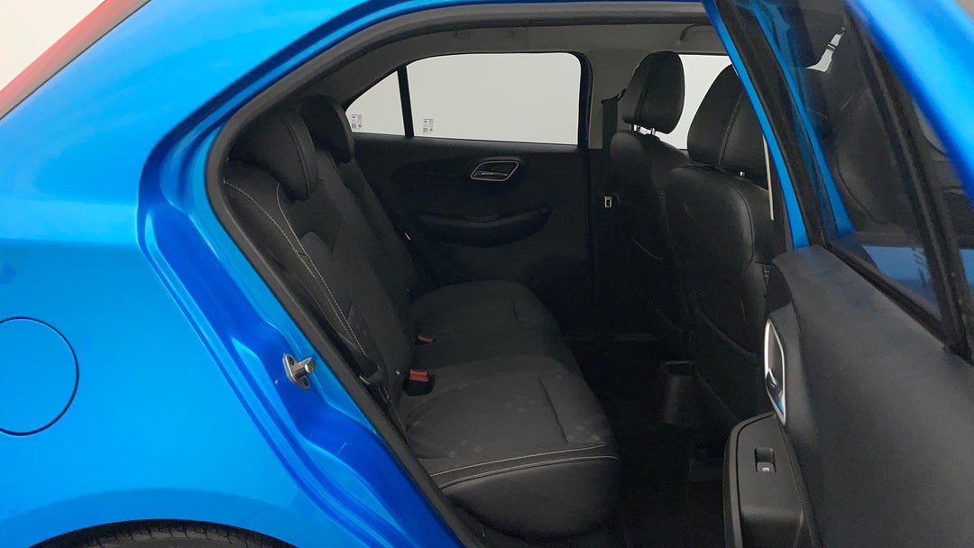 2022 MG Mg3 Auto Excite (with Navigation), Automatic, 38240 km, Right Side Rear Door Cabin View