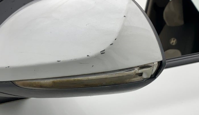 2014 Hyundai Grand i10 ASTA 1.2 (O) VTVT, Petrol, Manual, 82,326 km, Left rear-view mirror - Indicator light has minor damage