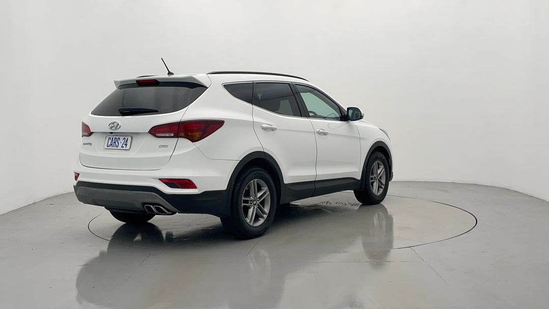 2017 Hyundai Santa Fe Active Crdi (4x4), Automatic, 115252 km, Right Back Diagonal (45- Degree) View