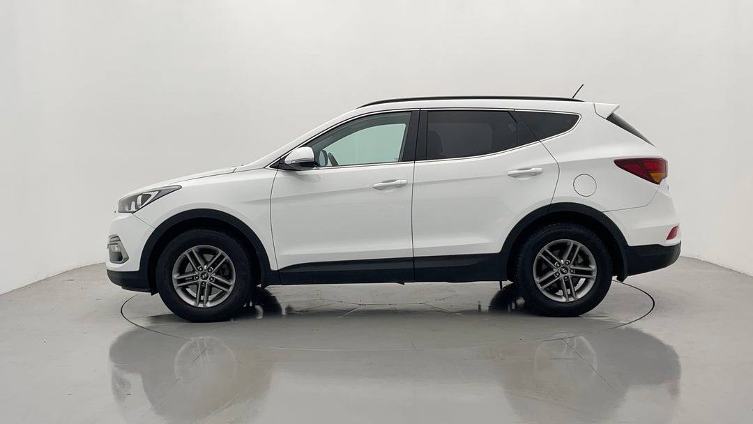 2017 Hyundai Santa Fe Active Crdi (4x4), Automatic, 115252 km, Left Side View