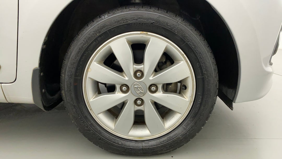 Right Front Wheel
