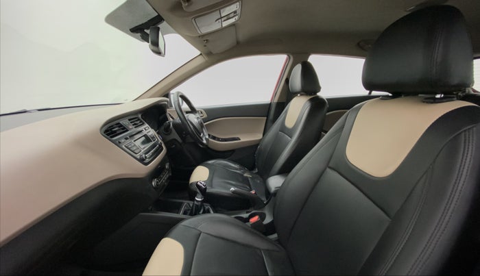 2014 Hyundai Elite i20 SPORTZ (O) 1.4, Diesel, Manual, 73,924 km, Right Side Front Door Cabin