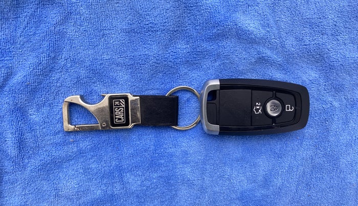 2019 Ford FREESTYLE TITANIUM 1.2 TI-VCT MT, Petrol, Manual, 28,856 km, Key Close Up