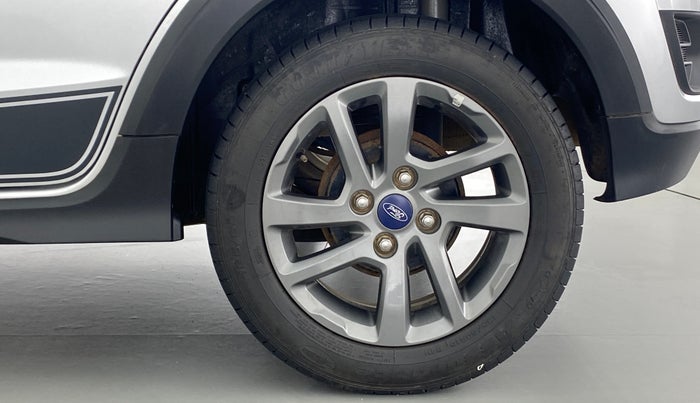 2019 Ford FREESTYLE TITANIUM 1.2 TI-VCT MT, Petrol, Manual, 28,856 km, Left Rear Wheel