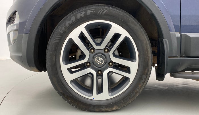 2018 Tata Hexa Varicor 400 XTA, Diesel, Automatic, 21,386 km, Left Front Wheel