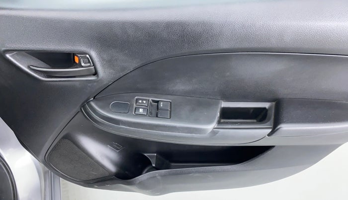 2017 Maruti Baleno SIGMA 1.2 K12, Petrol, Manual, 27,786 km, Driver Side Door Panels Control