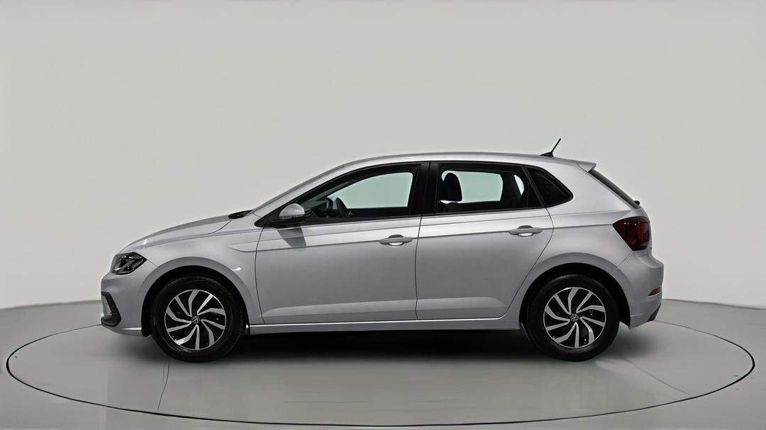 2024 Volkswagen Polo Life, Automatic, 27782 km, Left Side View