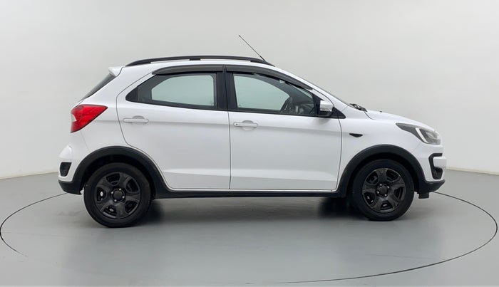 2018 Ford FREESTYLE TREND 1.5 TDCI MT, Diesel, Manual, 66,930 km, Right Side View