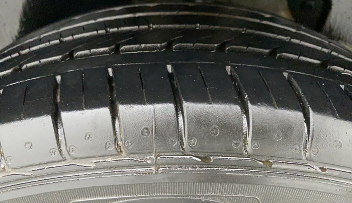 2019 KIA SELTOS HTK 1.5 DIESEL, Diesel, Manual, 53,070 km, Left Rear Tyre Tread