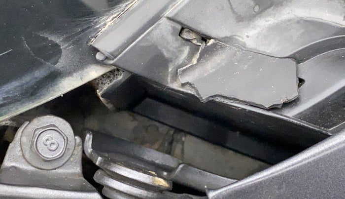 2012 Hyundai i10 MAGNA 1.1, Petrol, Manual, 59,241 km, Bonnet (hood) - Cowl vent panel has minor damage