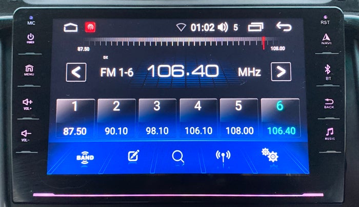 2018 Mahindra KUV 100 NXT K8 P 6 STR DUAL TONE, Petrol, Manual, 46,310 km, Touchscreen Infotainment System