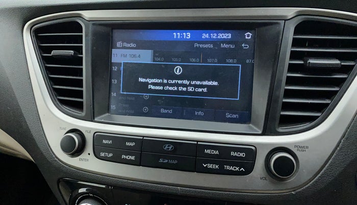 2017 Hyundai Verna 1.6 CRDI SX (O), Diesel, Manual, 89,336 km, Infotainment system - GPS Card not working/missing