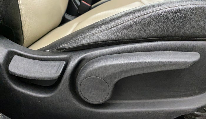 2017 Hyundai Verna 1.6 CRDI SX (O), Diesel, Manual, 89,336 km, Driver Side Adjustment Panel