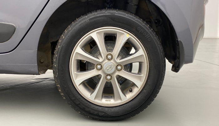 2016 Hyundai Grand i10 ASTA 1.2 (O) VTVT, Petrol, Manual, 16,742 km, Left Rear Wheel