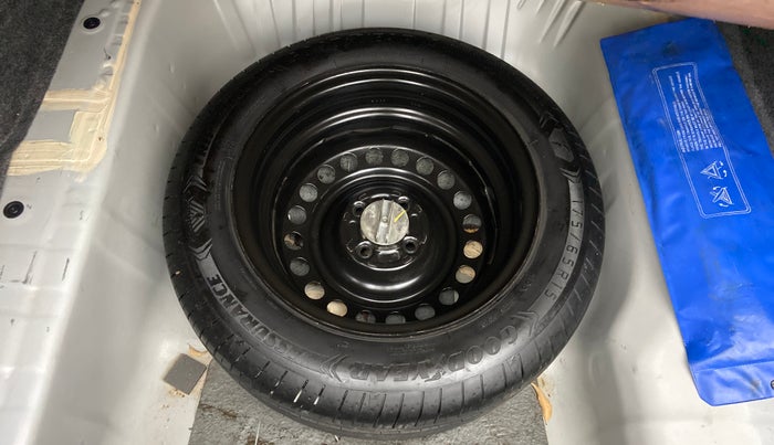 2016 Honda City V MT PETROL, Petrol, Manual, 54,805 km, Spare Tyre