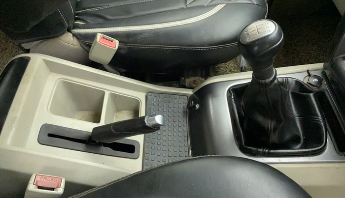 2019 Mahindra Scorpio S9, Diesel, Manual, 74,575 km, Gear Lever