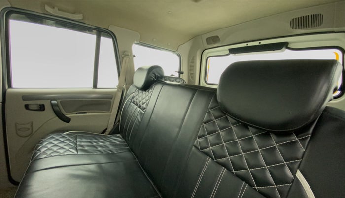 2019 Mahindra Scorpio S9, Diesel, Manual, 74,575 km, Right Side Rear Door Cabin