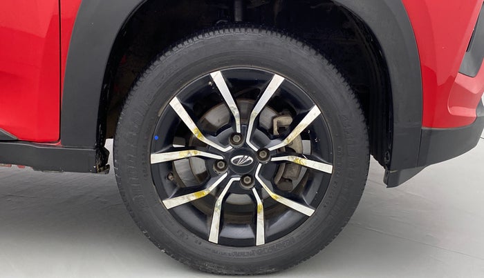 2019 Mahindra KUV 100 NXT K8 P 6 STR, Petrol, Manual, 57,454 km, Right Front Wheel