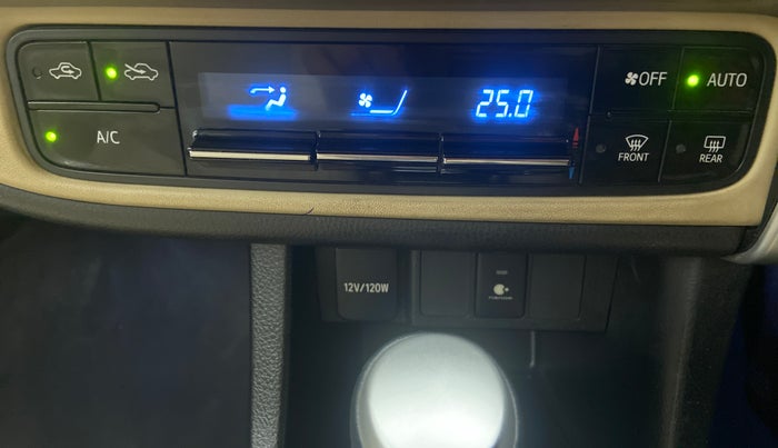 2018 Toyota Corolla Altis VL AT, Petrol, Automatic, 66,349 km, Automatic Climate Control