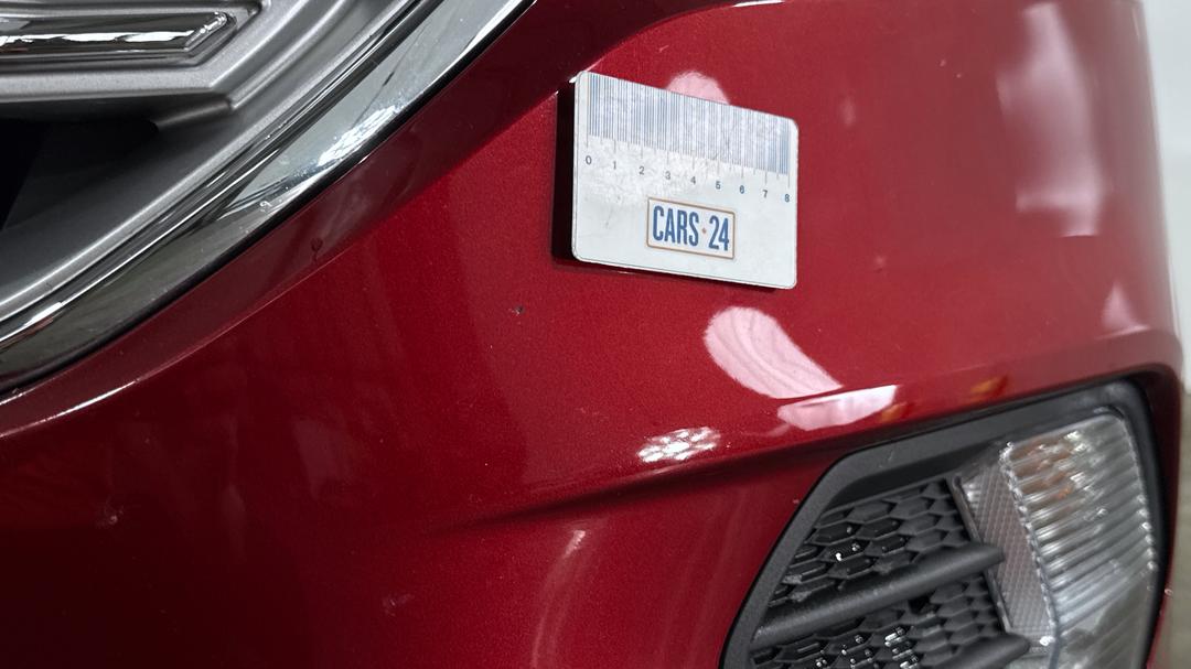 2017 Ford Escape Trend (AWD), Automatic, 67307 km, Bumper Front Scratch