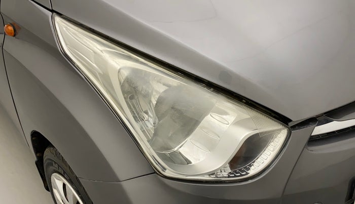 2013 Hyundai Eon MAGNA +, Petrol, Manual, 99,989 km, Right headlight - Minor scratches