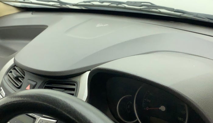 2013 Hyundai Eon MAGNA +, Petrol, Manual, 99,989 km, Dashboard - Minor scratches