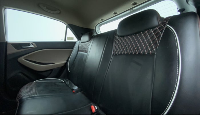 2019 Hyundai Elite i20 1.2 SPORTS PLUS VTVT, Petrol, Manual, 37,018 km, Right Side Rear Door Cabin