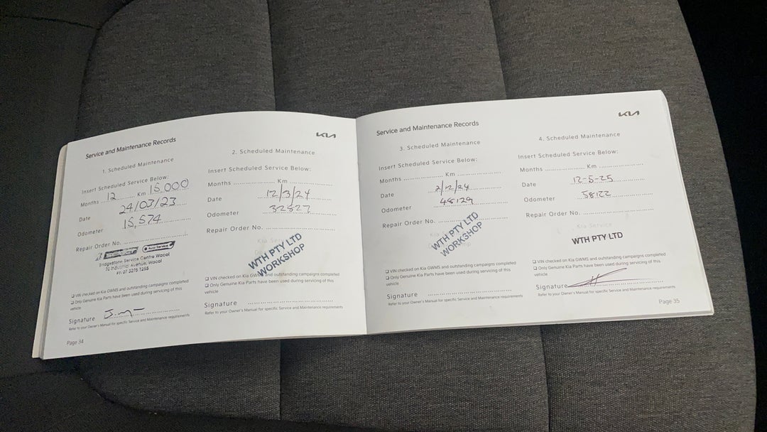 2022 Kia Stonic S, Automatic, 58129 km, Service History